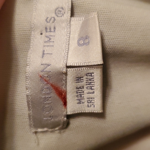 3/$30 London Times Satiny Dress with Belt and Peplum - Picture 7 of 7